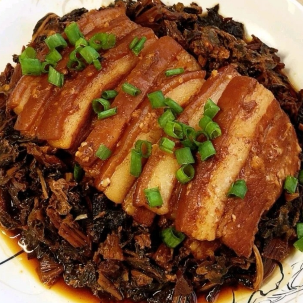 Braised Pork Belly with Meigan Cai