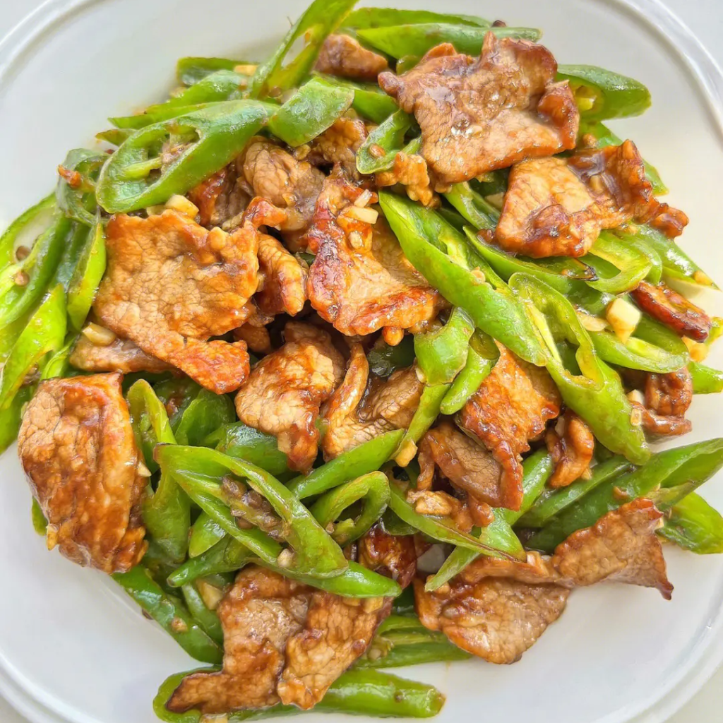 Stir Fry Pork with Chili Peppers